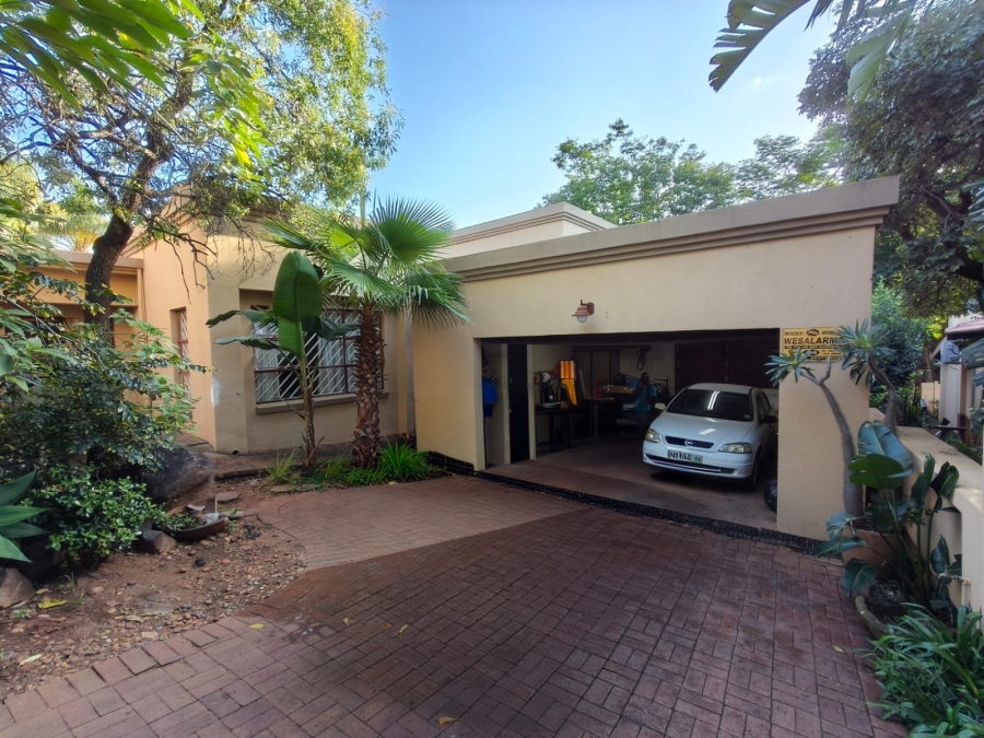 To Let 4 Bedroom Property for Rent in Cashan North West